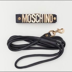 GORGEOUS BLACK & GOLD MOSCHINO DOG LEASH/COLLAR